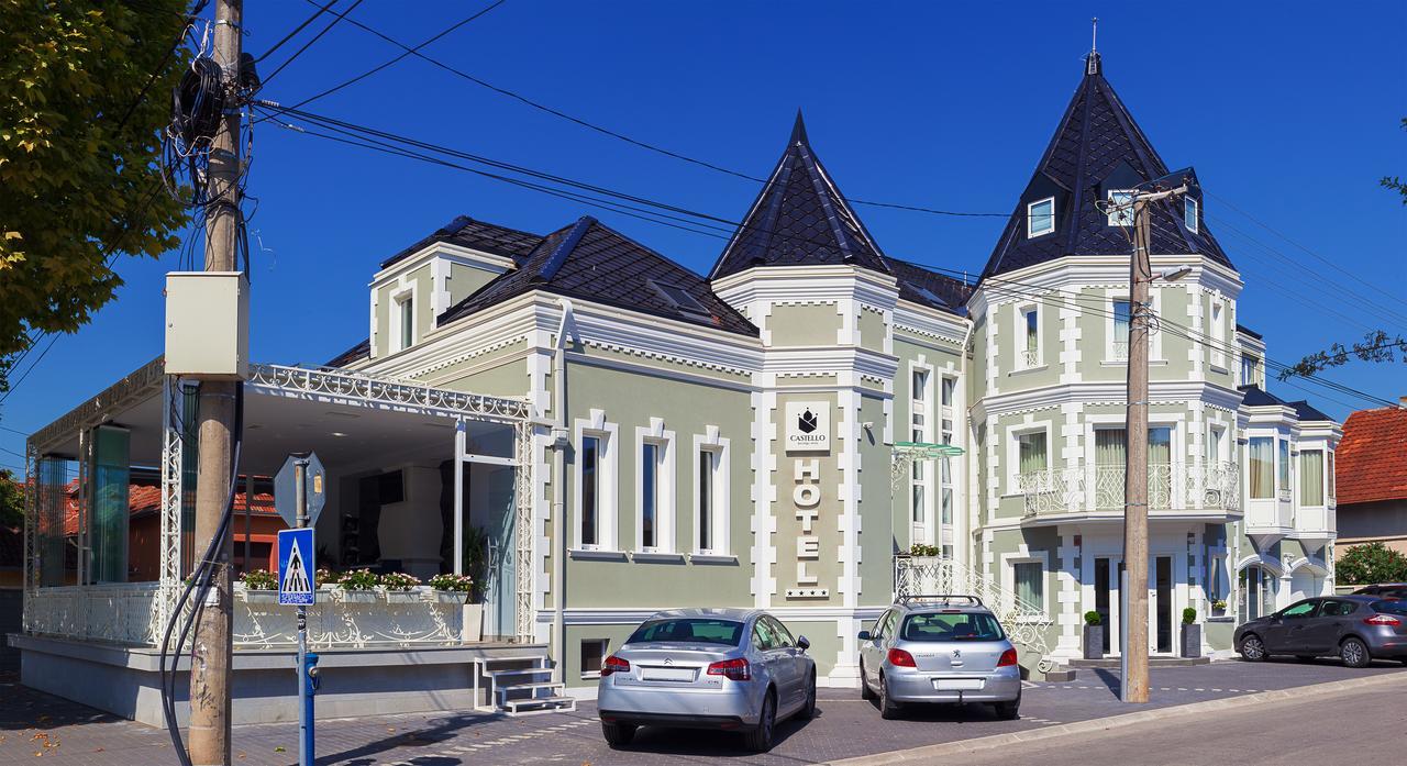 Castello Boutique Hotel Чачак Экстерьер фото